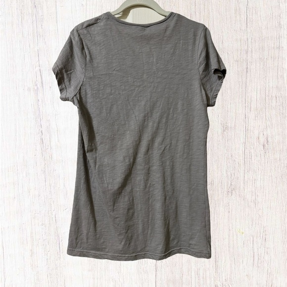 Penn State University Nittany Lions Ladies Fit V-Neck Short Sleeve Tee Shirt XL - Picture 2 of 4